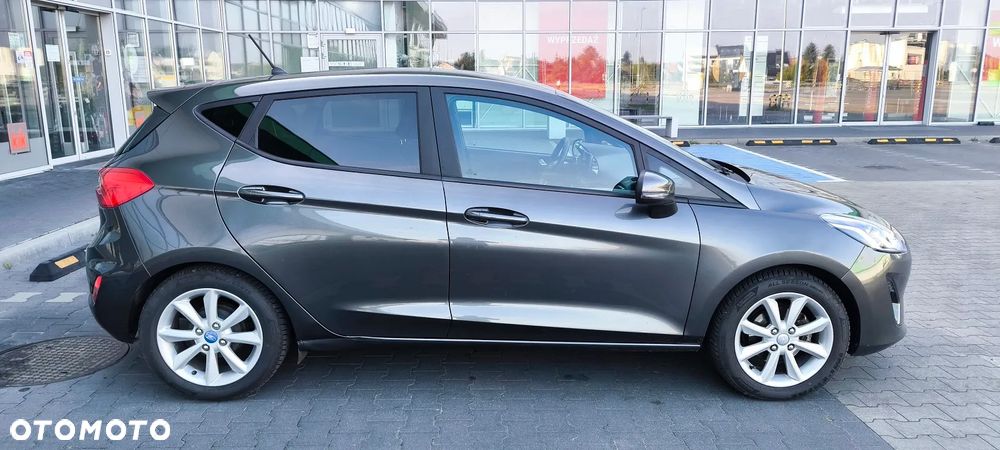 Ford Fiesta - 6