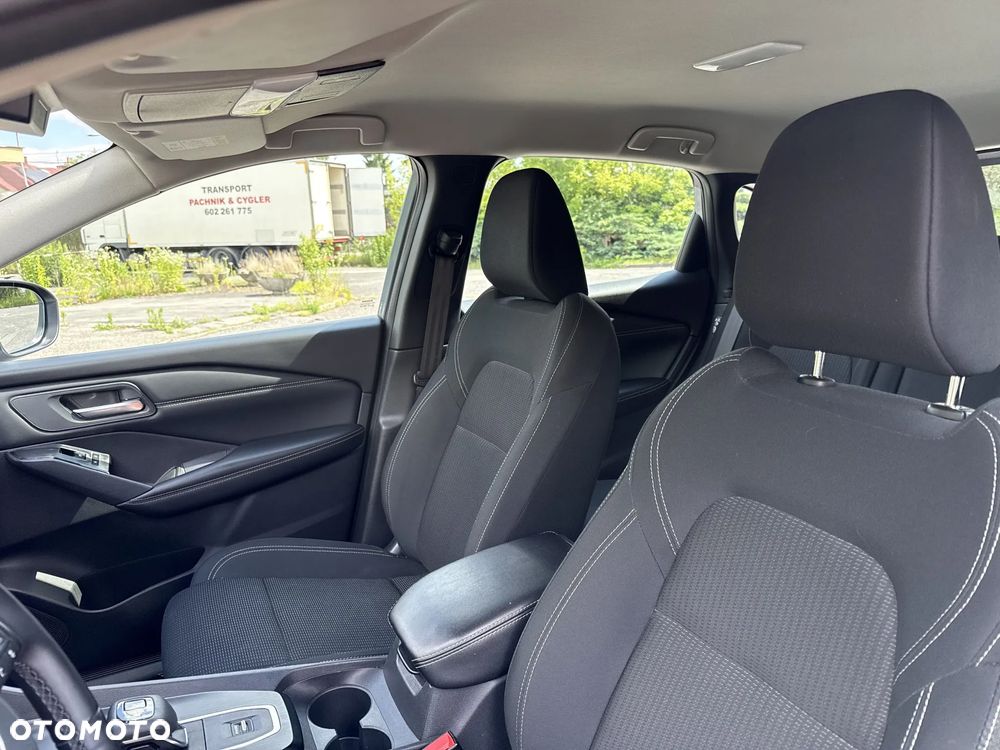 Nissan Qashqai 1.3 DIG-T MHEV Acenta Xtronic - 13