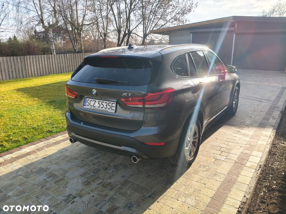 BMW X1 sDrive18d - 3