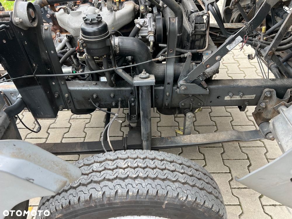 Nissan Atleon 56/35.13 - 30
