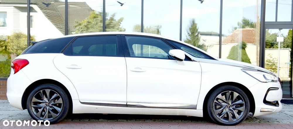 Citroën DS5 - 5