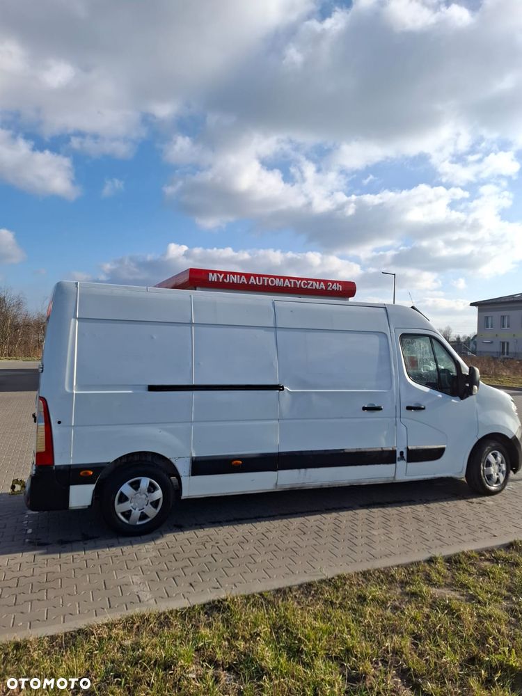Nissan NV 400 - 2