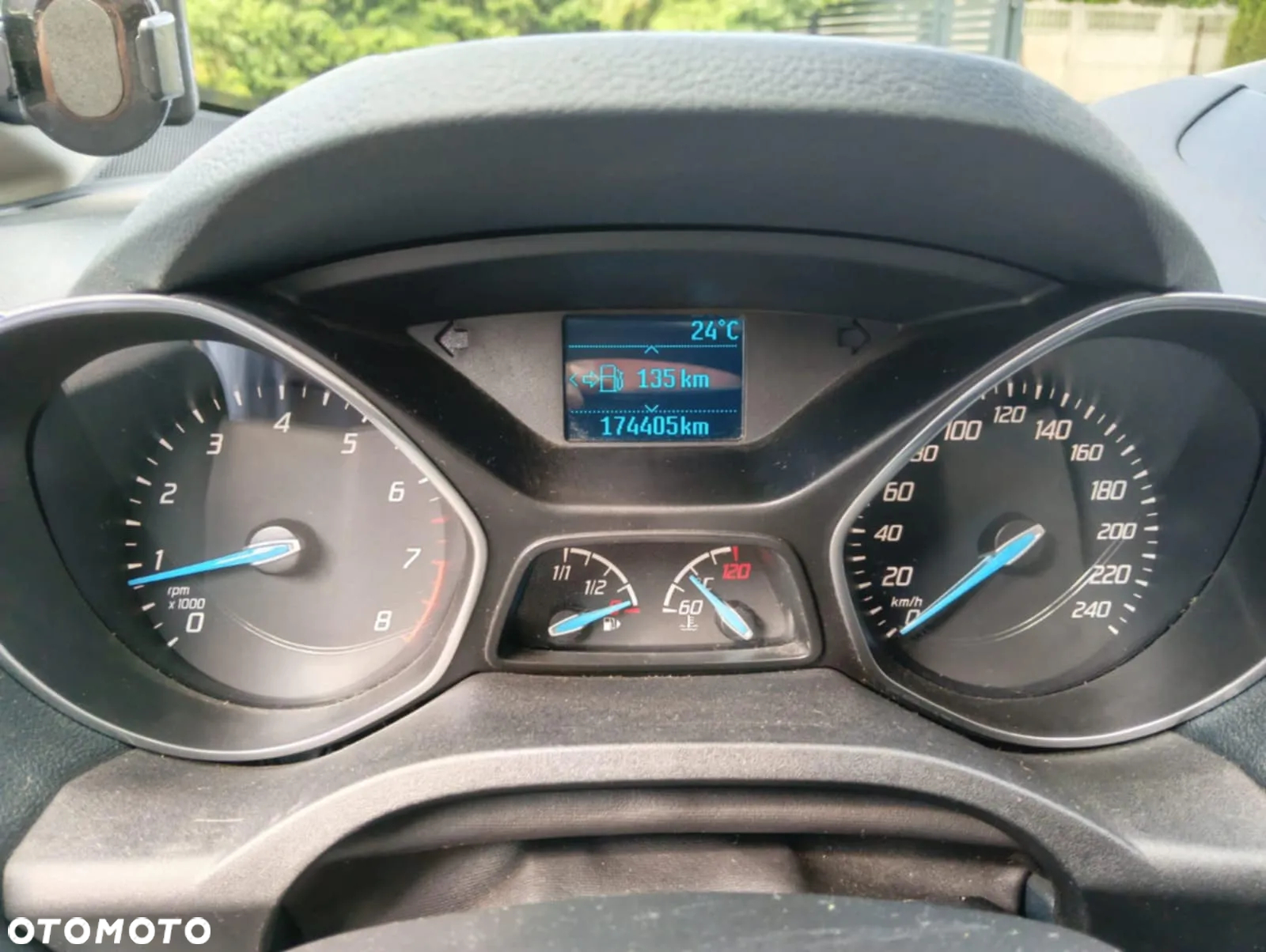 Ford C-MAX 1.6 Ti-VCT Champions Edition - 18