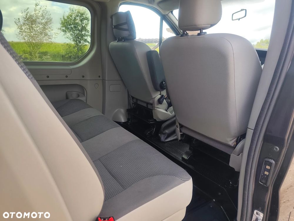 Opel Vivaro - 21