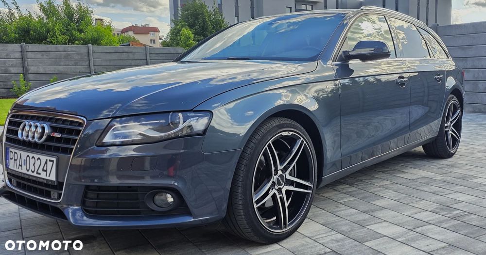 Audi A4 Avant 2.0 TDI - 1