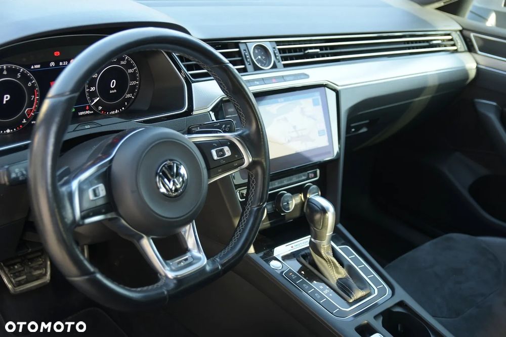 Volkswagen Arteon 2.0 TSI 4Motion R-Line DSG - 28