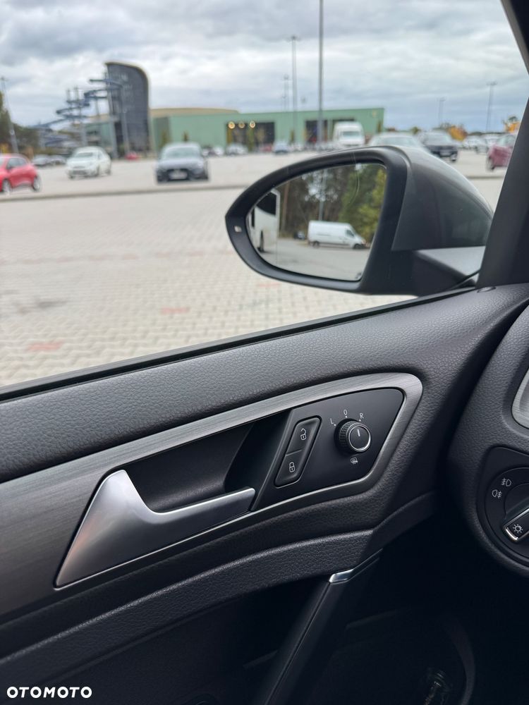 Volkswagen Golf 1.6 TDI BlueMot Comfortline - 8