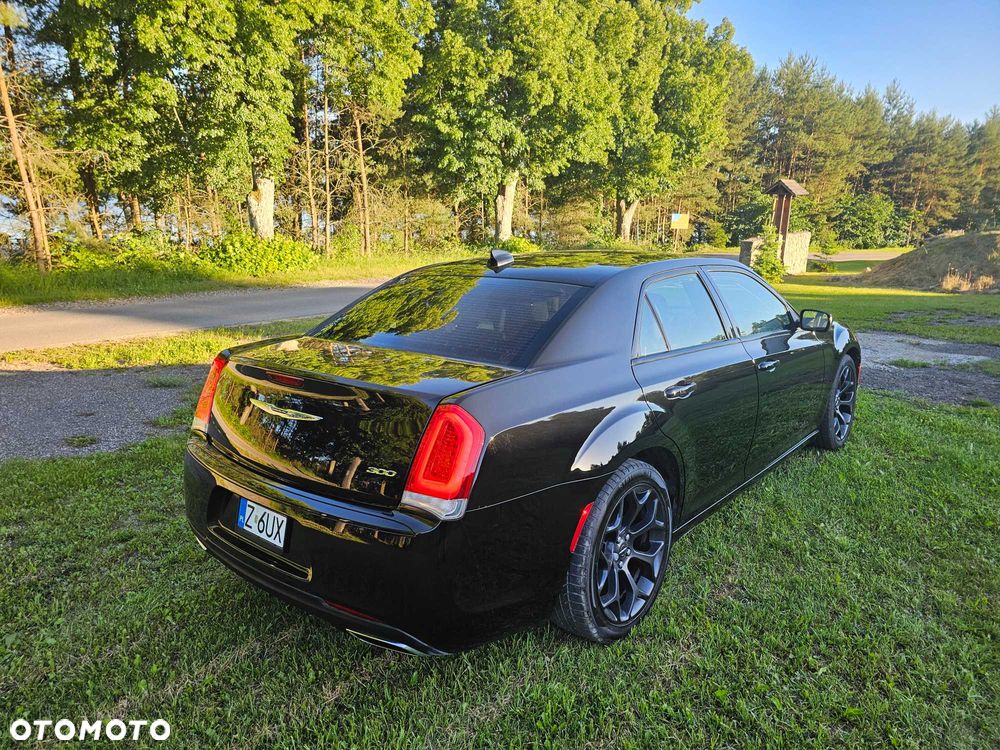 Chrysler 300C - 4