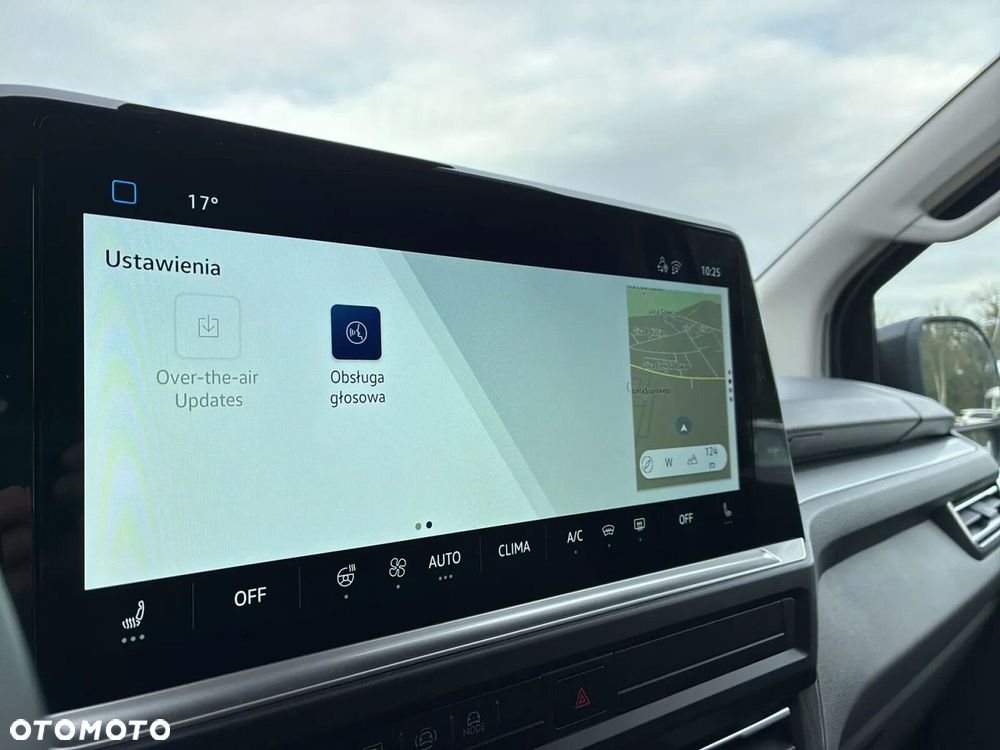 Volkswagen Caravelle - 24