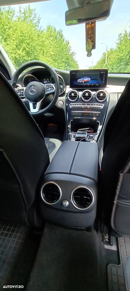 Mercedes-Benz C 300 e 4MATIC 9G-TRONIC - 10