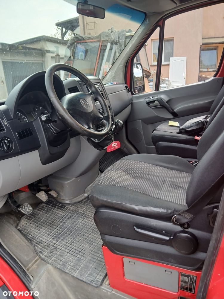 Mercedes-Benz SPRINTER - 6