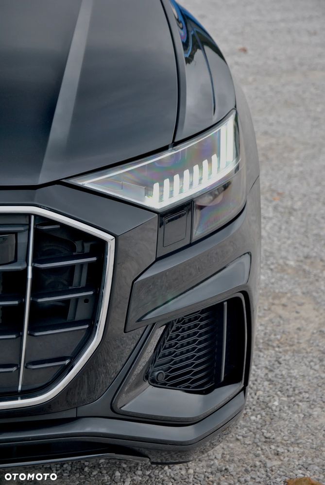Audi Q8 55 TFSI quattro tiptronic - 30