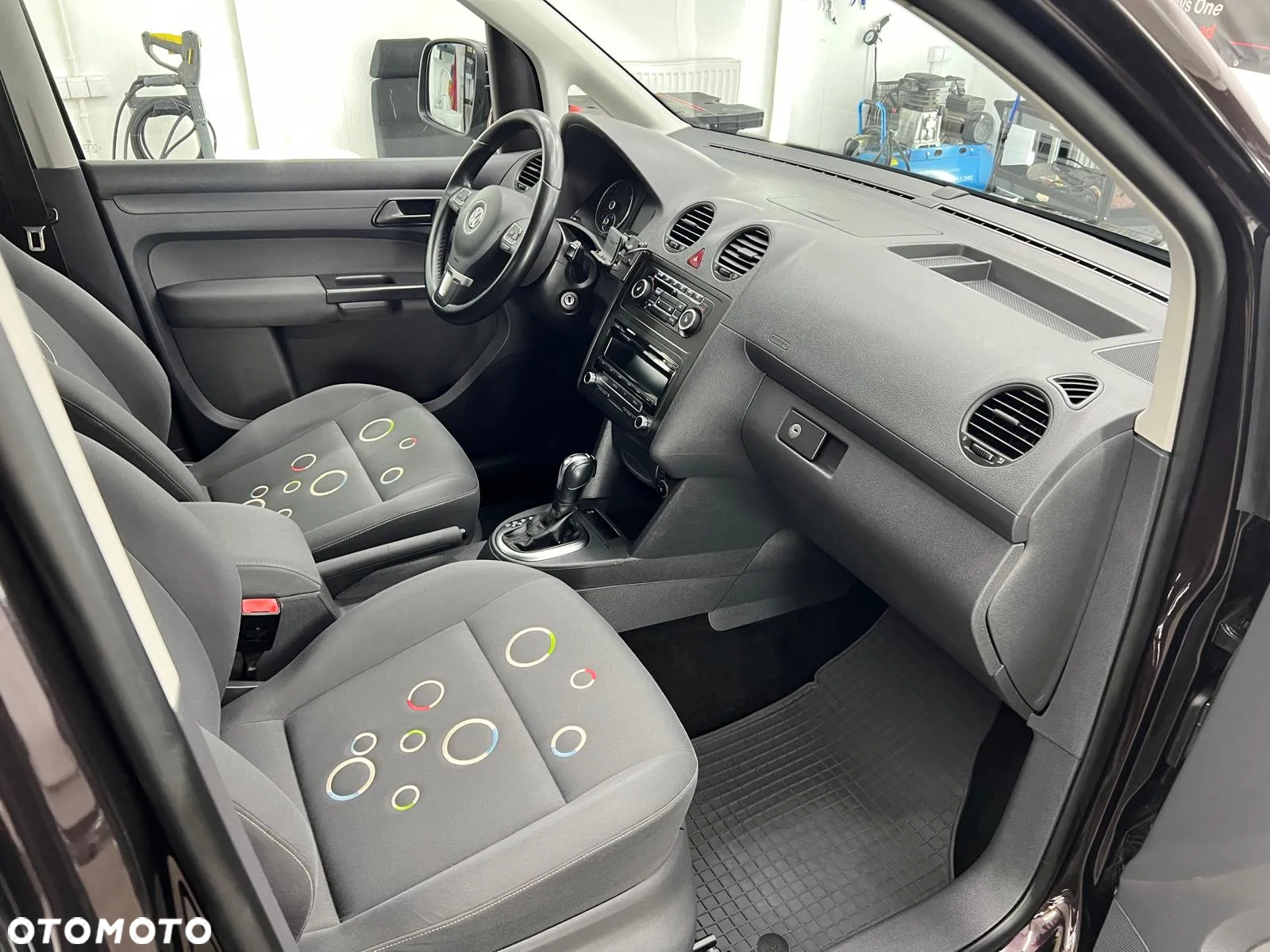 Volkswagen Caddy Maxi 1.6 TDI Highline DSG - 5