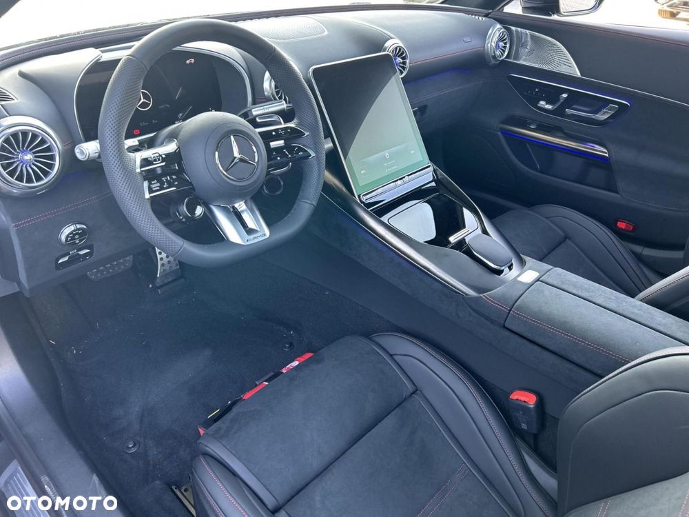 Mercedes-Benz AMG GT - 9