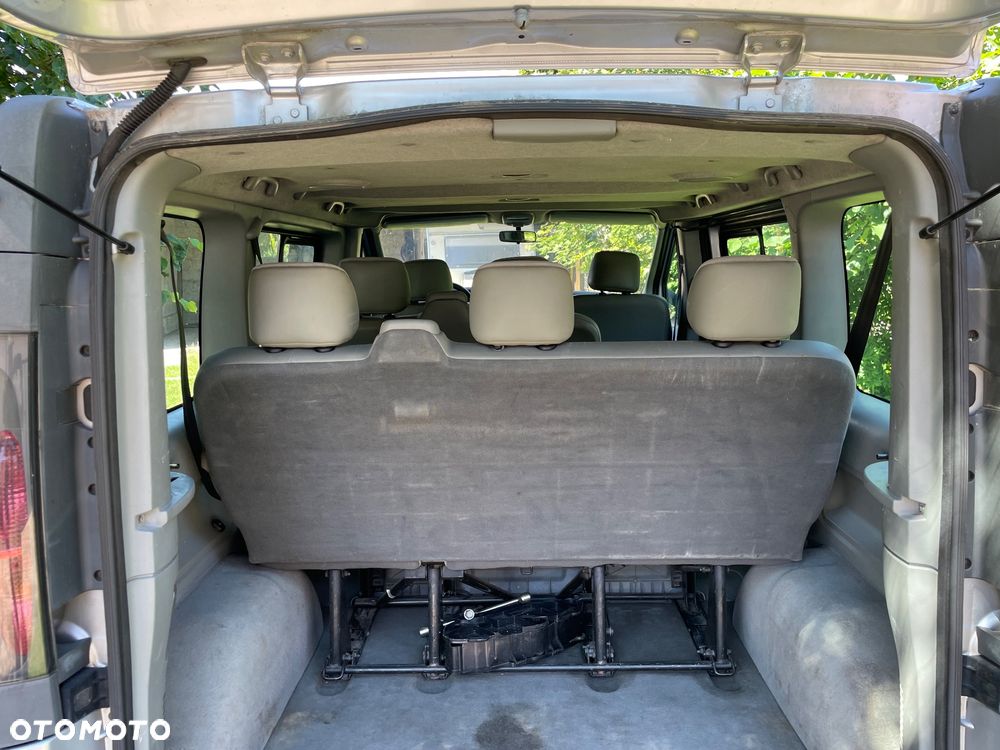 Opel Vivaro - 5