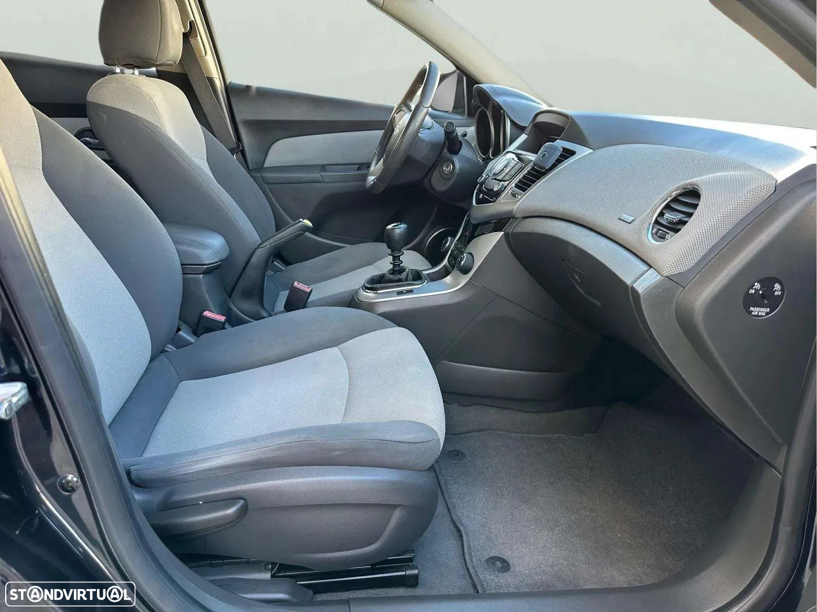 Chevrolet Cruze 1.6 LS - 9