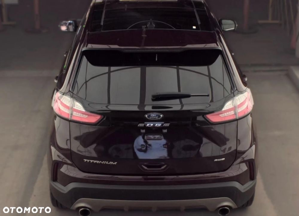 Ford Edge - 4