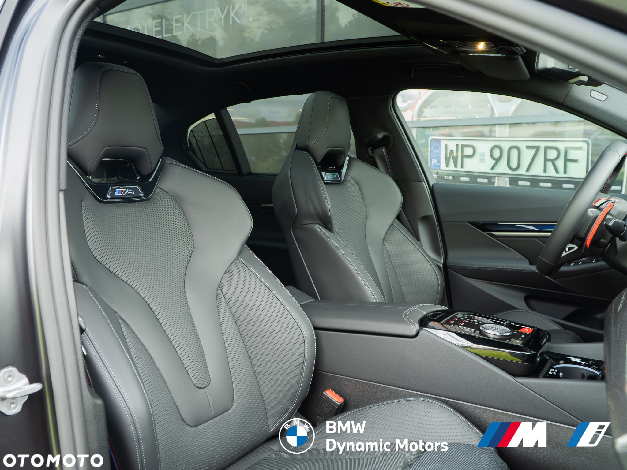 BMW M5 xDrive - 19
