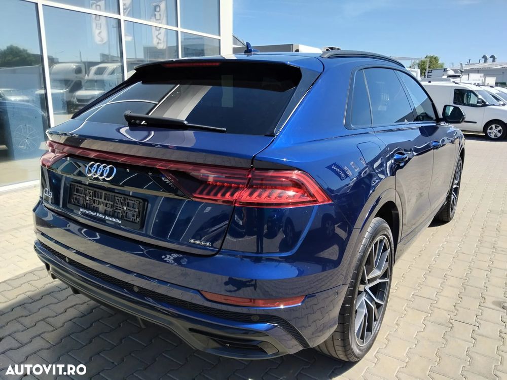 Audi Q8 - 6
