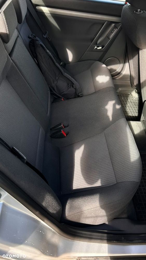 Opel Vectra 1.9 CDTI Comfort - 6