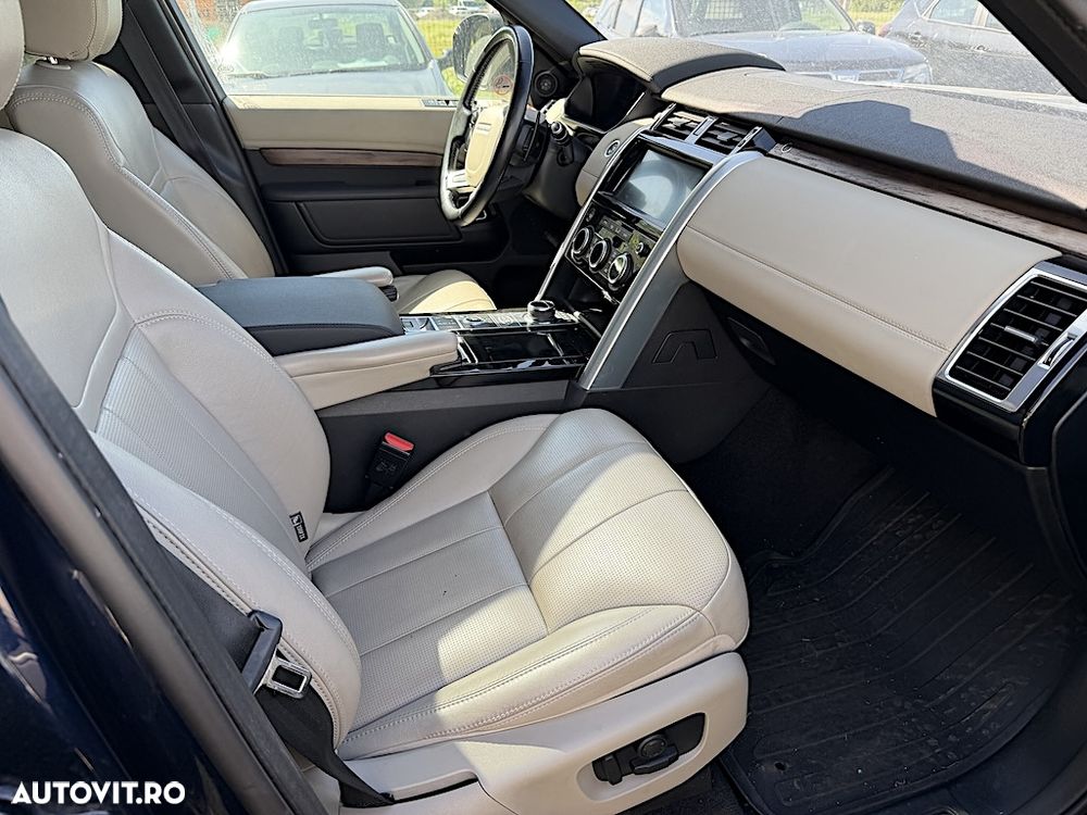 Land Rover Discovery 3.0 L SD6 HSE Luxury - 19