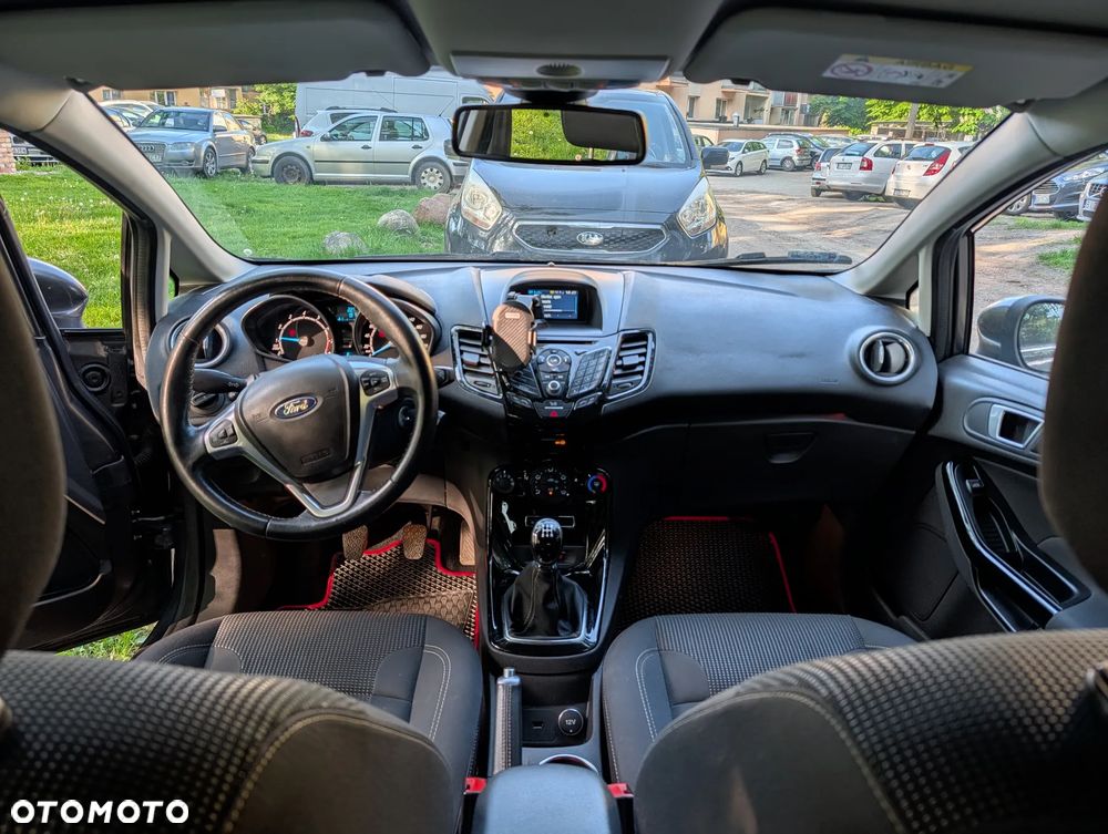 Ford Fiesta - 7