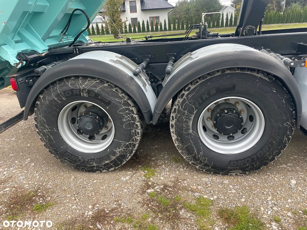MAN TGS 35.440 8x4 - 23