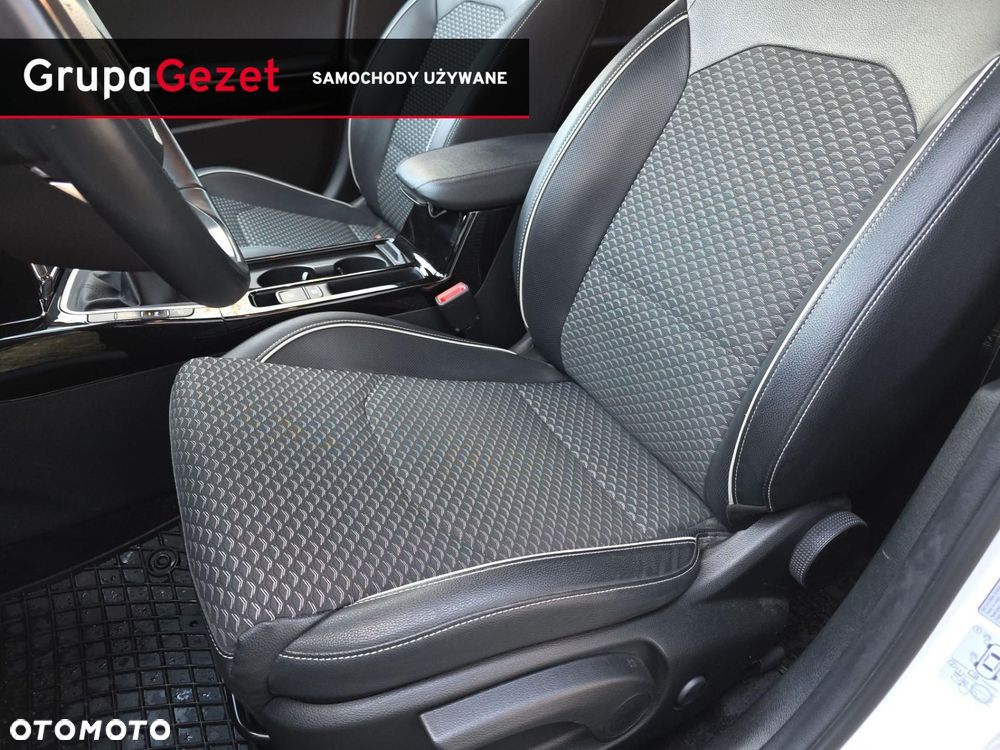 Kia Ceed 1.5 T-GDI Business Line - 12