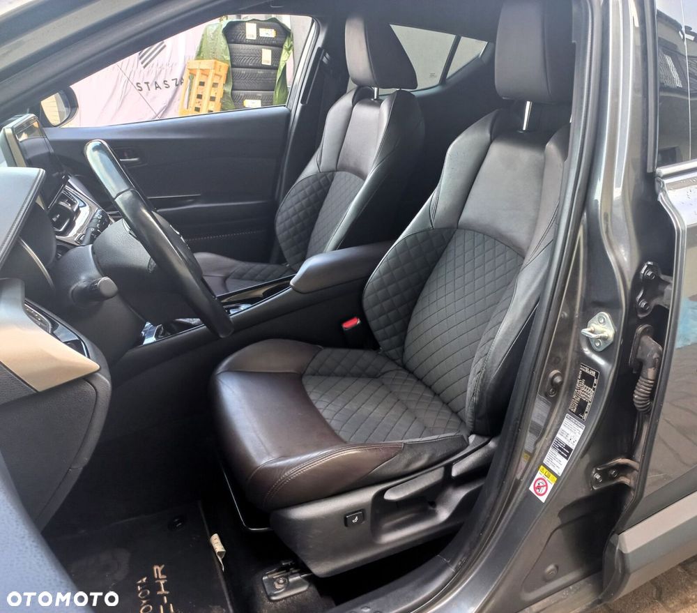 Toyota C-HR - 25