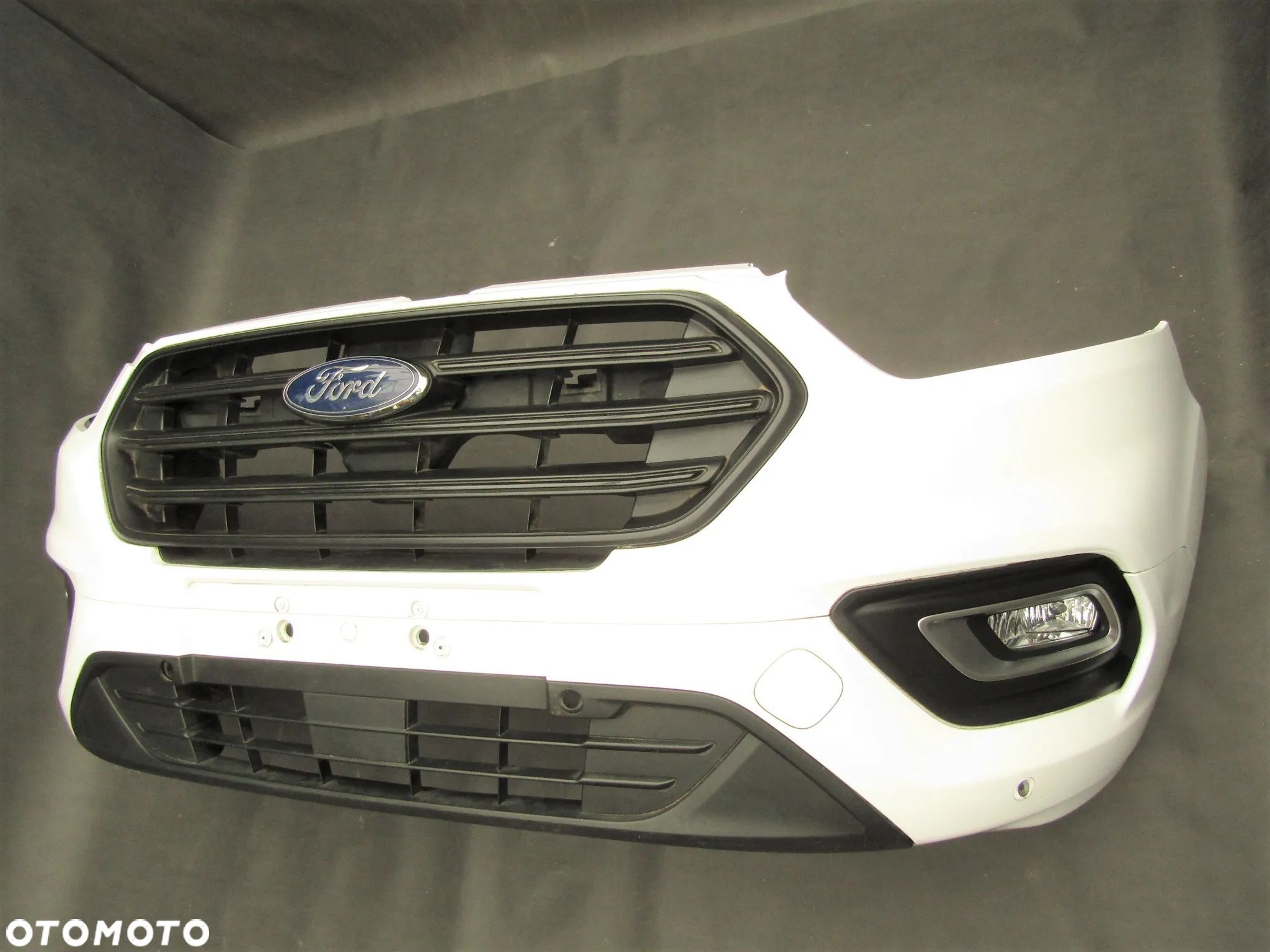 Zderzak przedni Ford Transit Tourneo Custom 18-22 Frozen White - 1