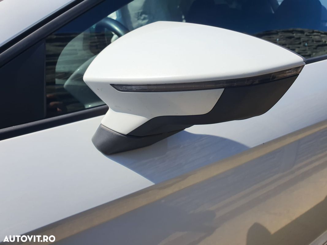 OGLINDA SEAT LEON 5F S. RABATABILA - 1