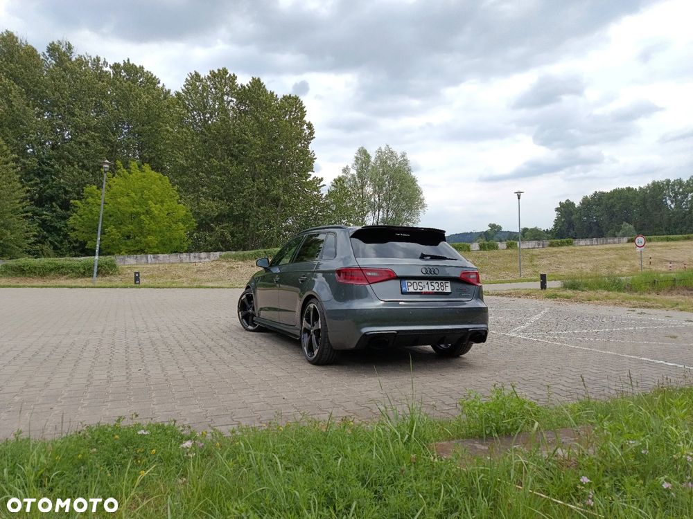 Audi A3 Sportback 2.0 TDI (clean diesel) quattro S tronic S line Sportpaket - 5