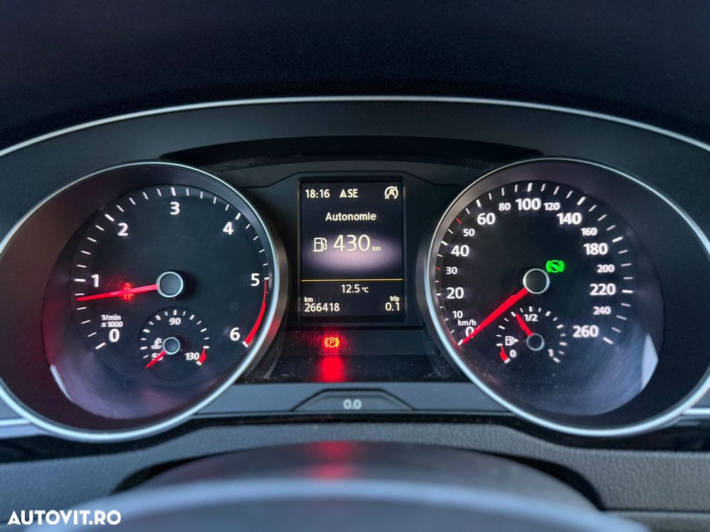 Volkswagen Passat 2.0 TDI DSG (BlueMotion Technology) Highline - 11