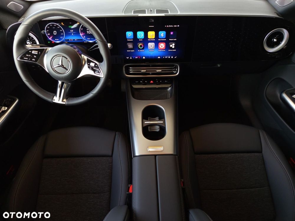 Mercedes-Benz CLA - 6