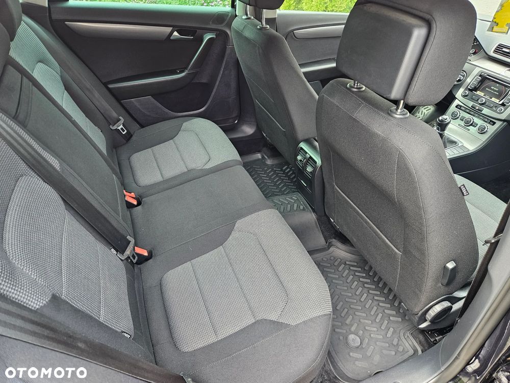 Volkswagen Passat 1.4 TSI BlueMotion Technology Comfortline - 10
