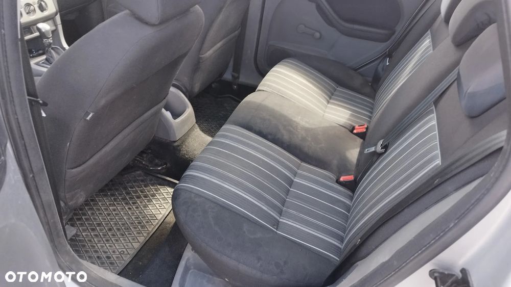 Ford Focus 1.6 TDCi Trend - 4