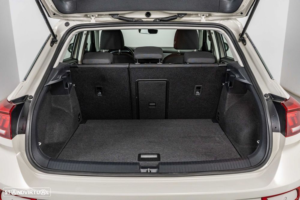 VW T-Roc 1.0 TSI Life - 17
