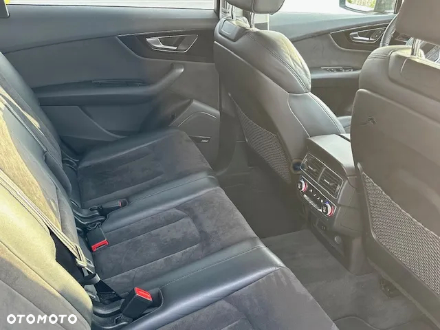 Audi Q7 45 TDI Quattro Tiptronic - 27