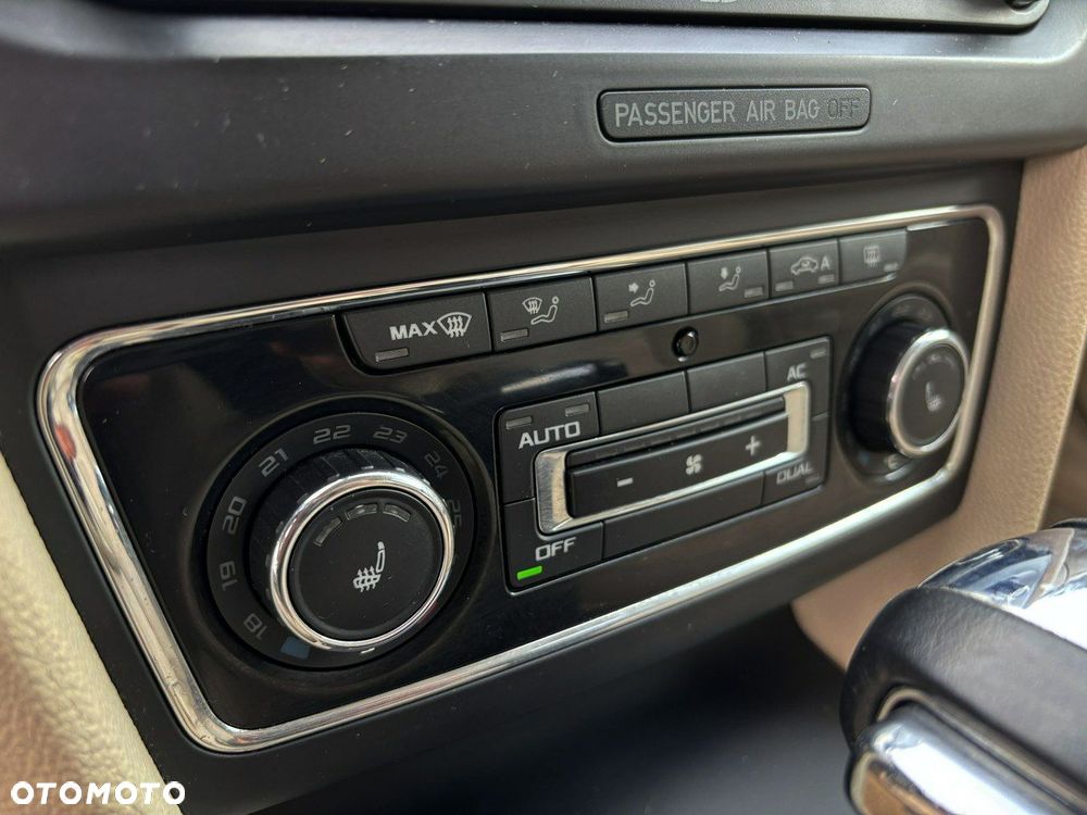 Skoda Superb 2.0 TDI Elegance DSG - 16