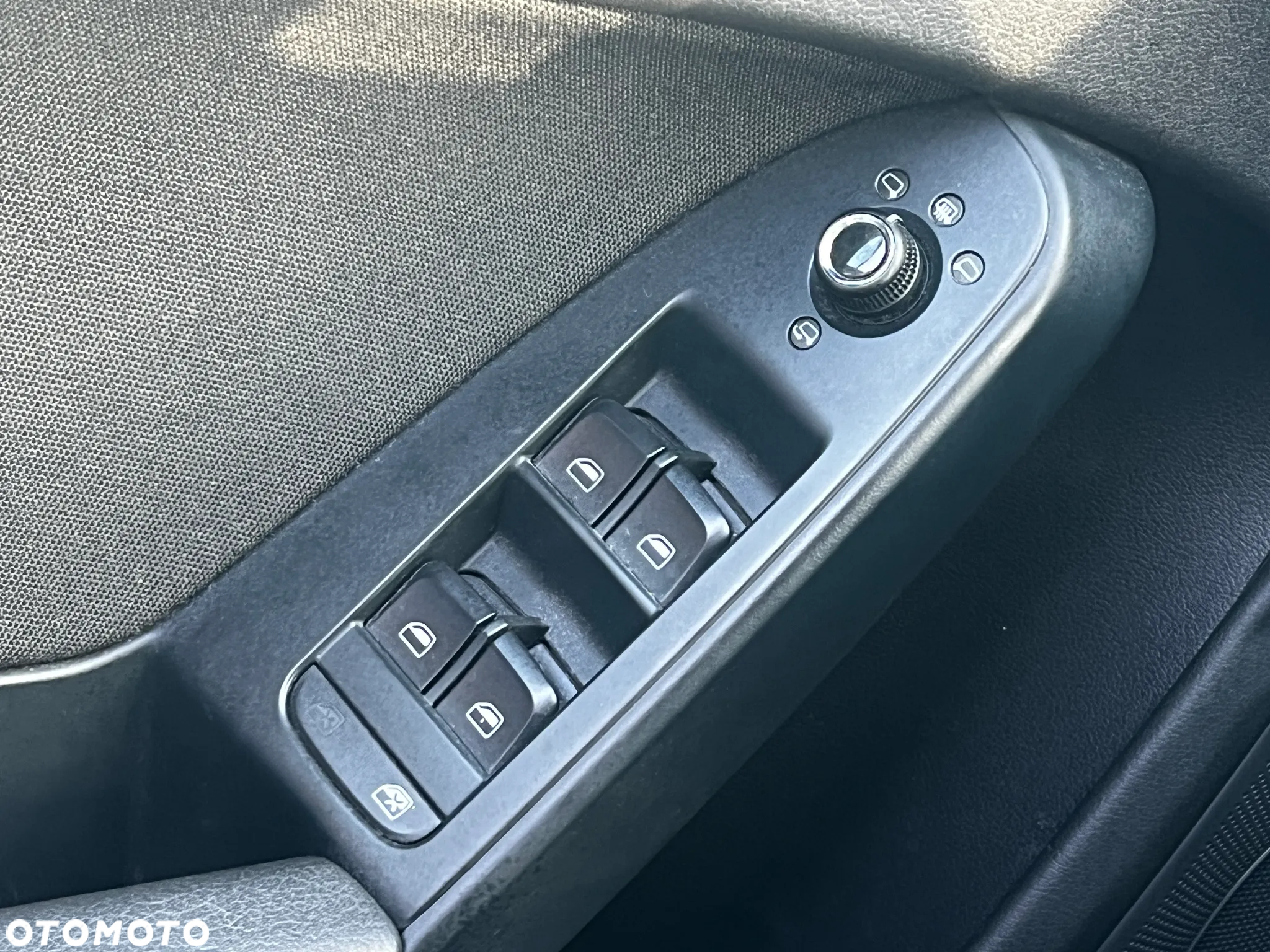 Audi A4 Avant 2.0 TFSI Ambiente - 29