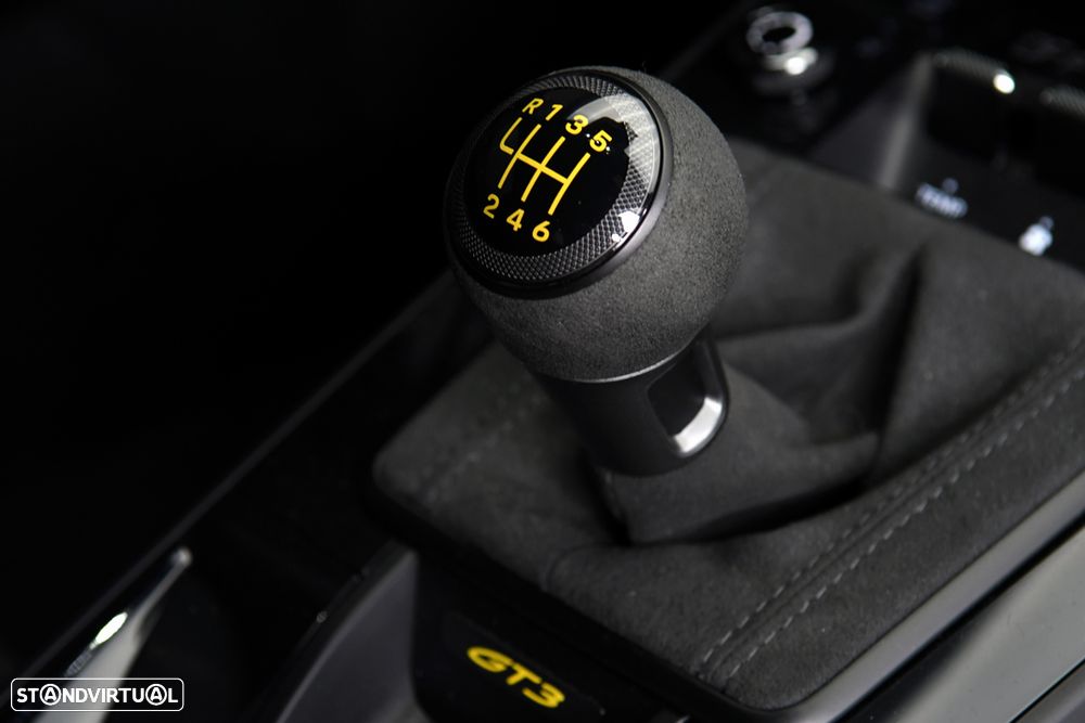 Porsche 911 (992) GT3 PDK - 25