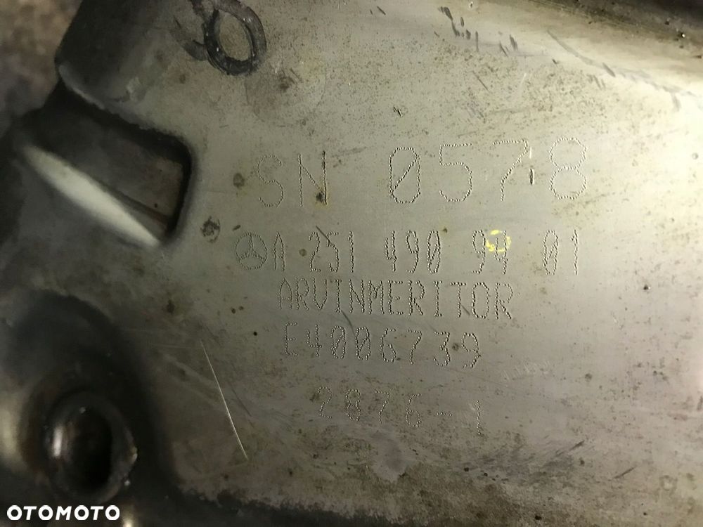 W251 tlumik wydech prawy lewy 3.0 CDI V6 kompletny zdrowy - 8
