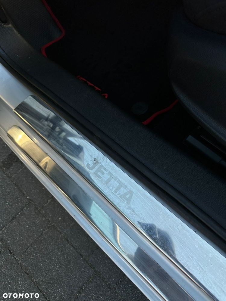 Volkswagen Jetta 1.4 TSI Comfortline - 14