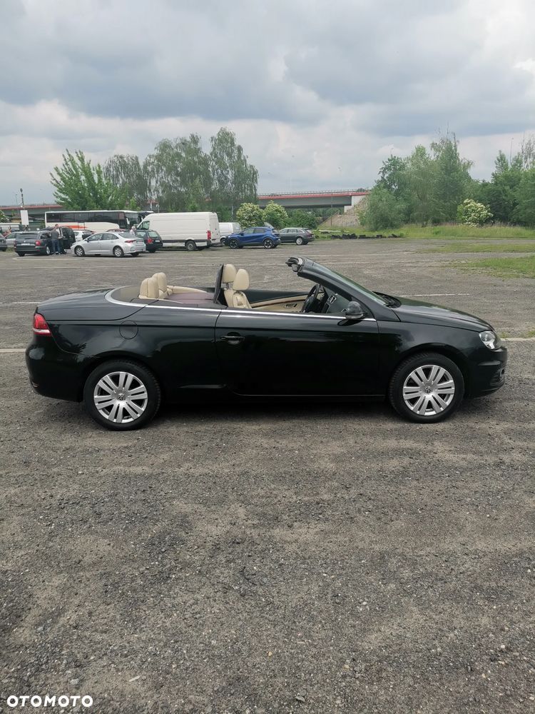 Volkswagen Eos - 17