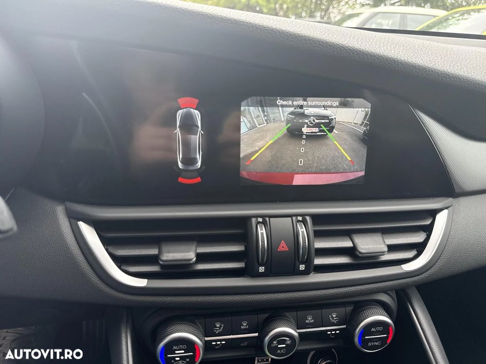 Alfa Romeo Giulia - 14