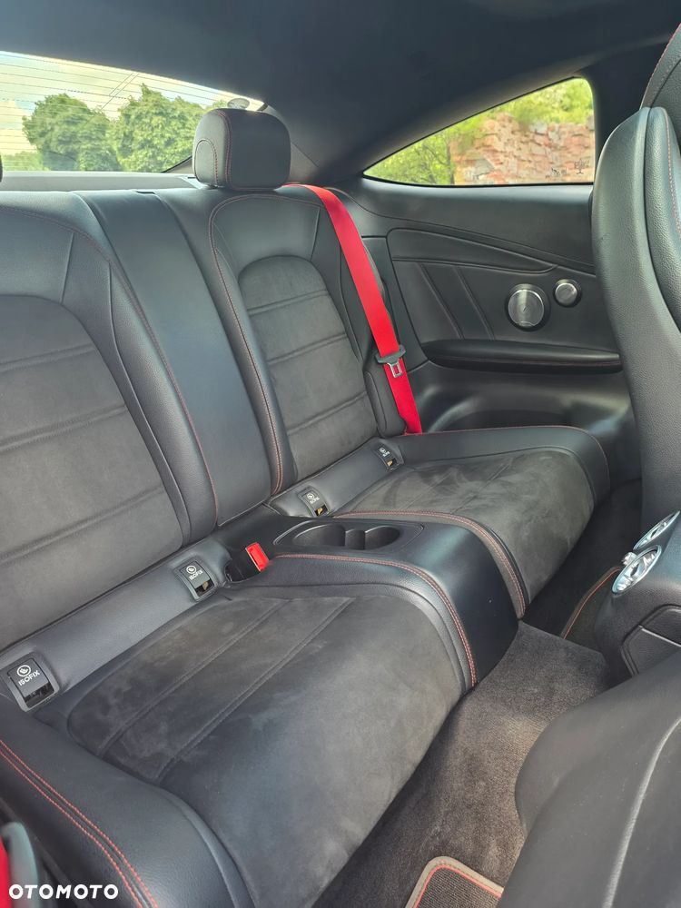 Mercedes-Benz Klasa C AMG 43 4Matic 9G-TRONIC - 13
