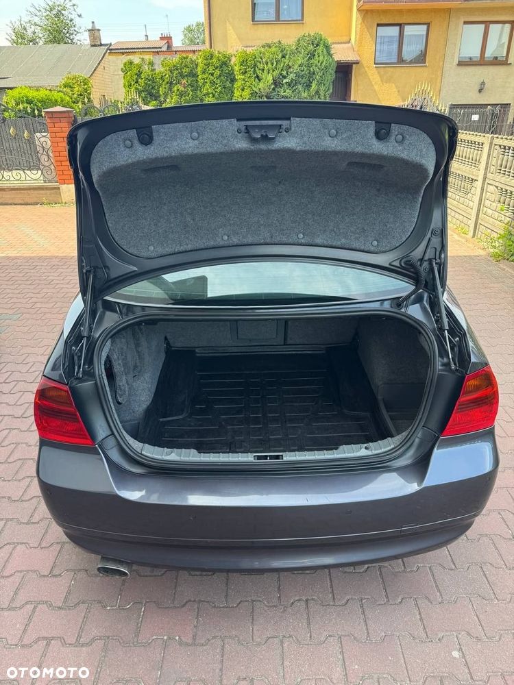 BMW Seria 3 - 8