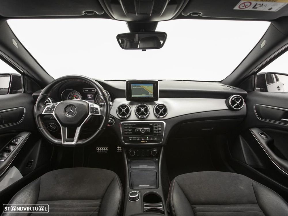 Mercedes-Benz GLA 200 - 8