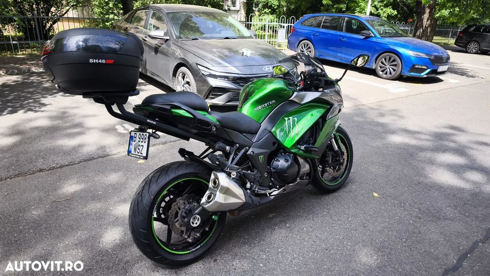 Kawasaki 1000SX - 4