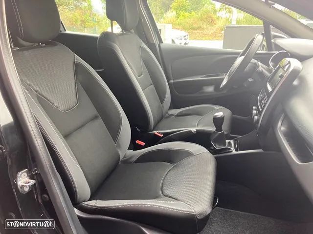 Renault Clio Sport Tourer Energy TCe 90 Start & Stop Dynamique - 28